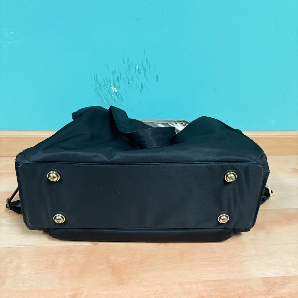 JuJuBe Classy Black Diaper Bag Gold Hardware Tote & Shoulder Bag Straps